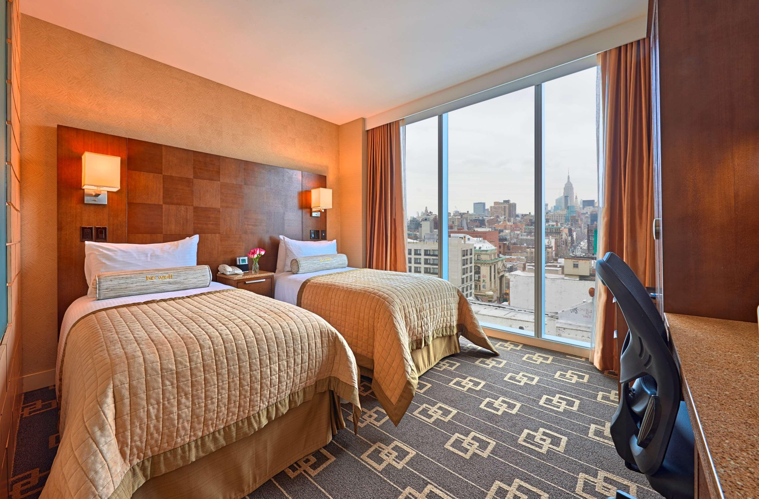 Wyndham Garden Chinatown Hotel Ню Йорк Екстериор снимка
