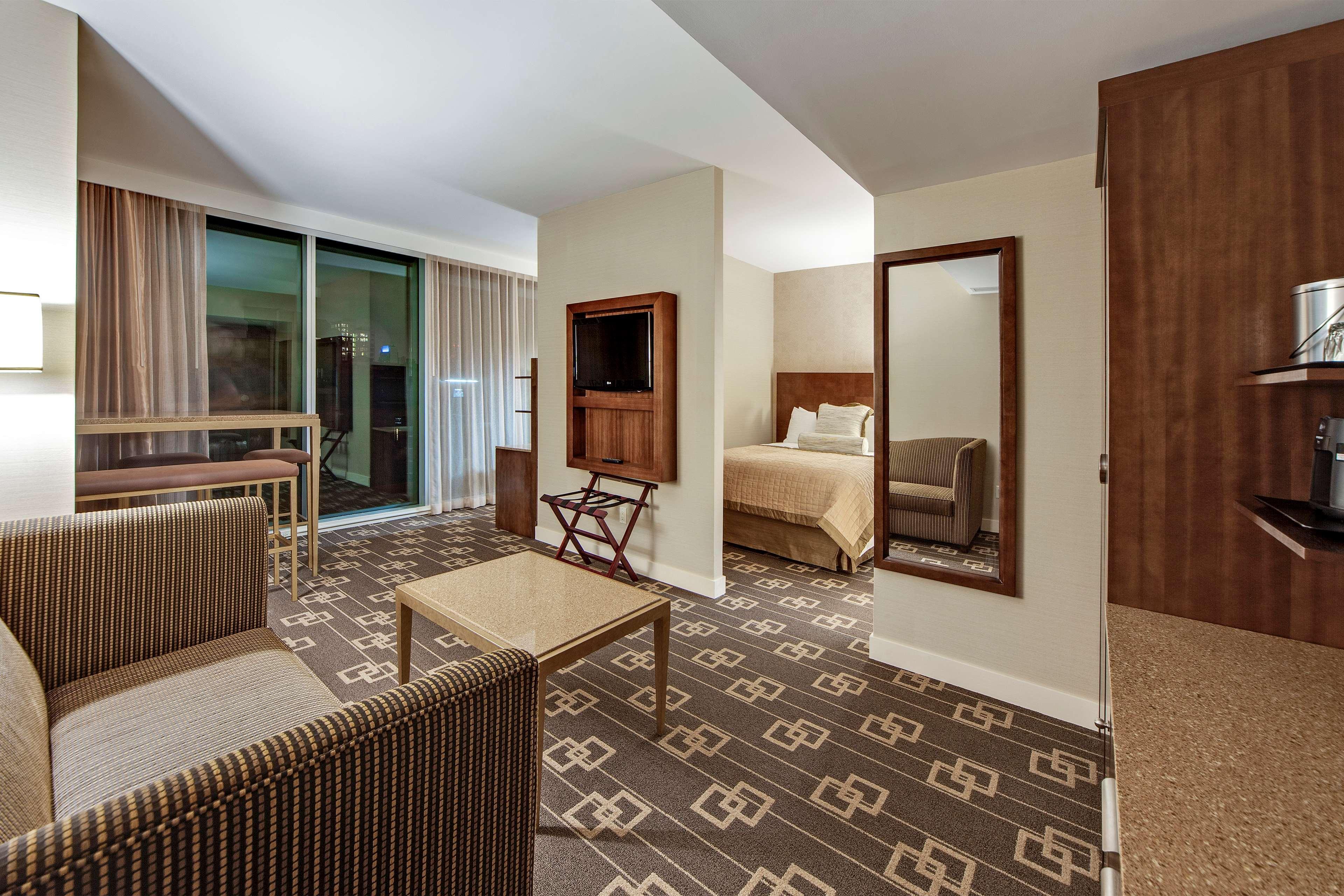 Wyndham Garden Chinatown Hotel Ню Йорк Стая снимка