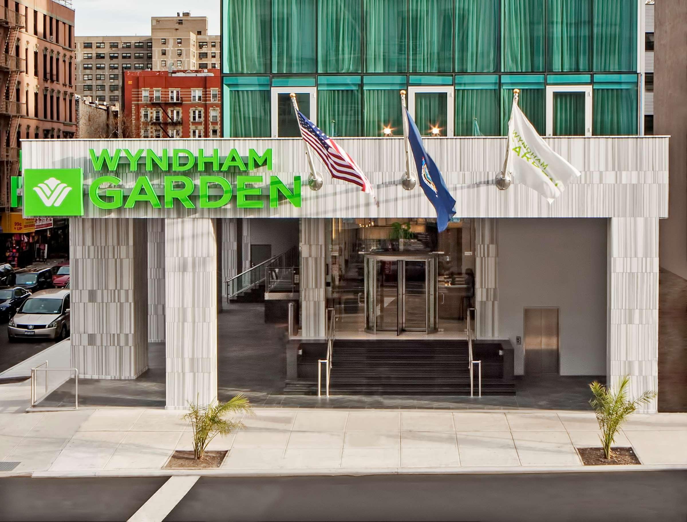 Wyndham Garden Chinatown Hotel Ню Йорк Екстериор снимка