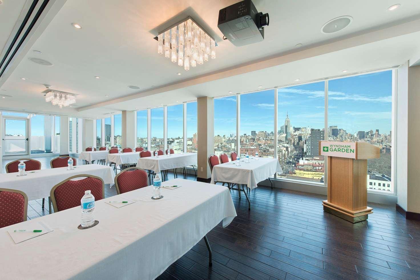 Wyndham Garden Chinatown Hotel Ню Йорк Екстериор снимка